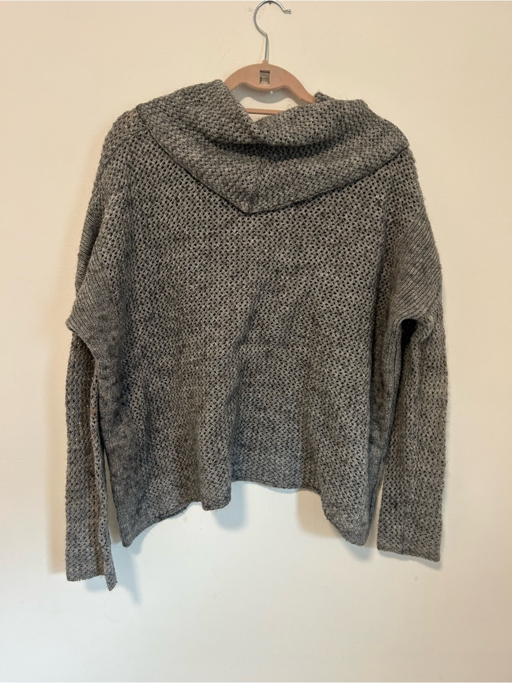 Joan Vass Gray Chunky Knit Cowl Sweater - Picture 1 of 3